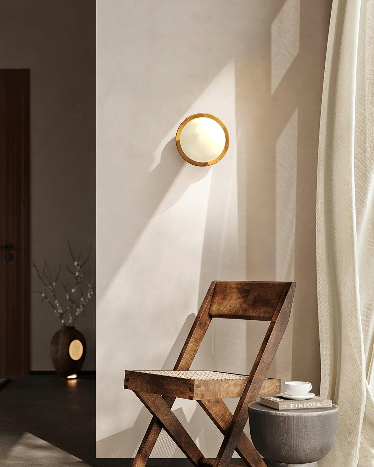 Lampada da parete Corpo in metallo con bordo in legno stile minimalista