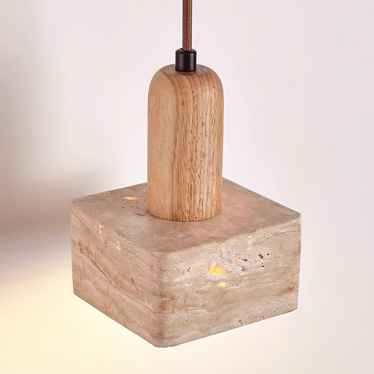Lava lampada a sospensione in travertino quadrato
