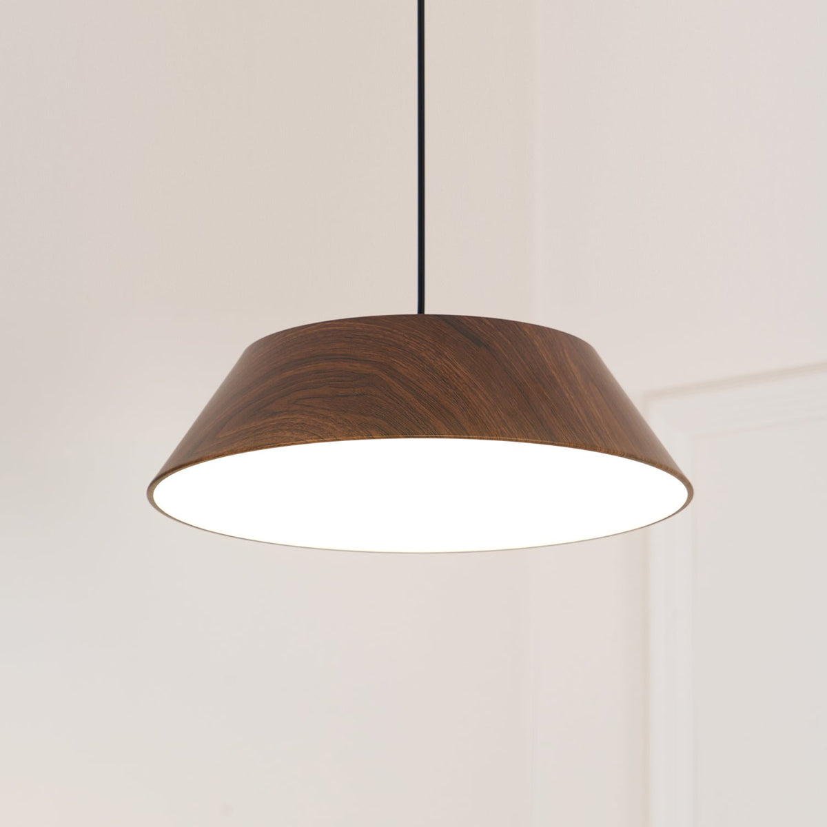 Novain lampada a sospensione con effetto legno