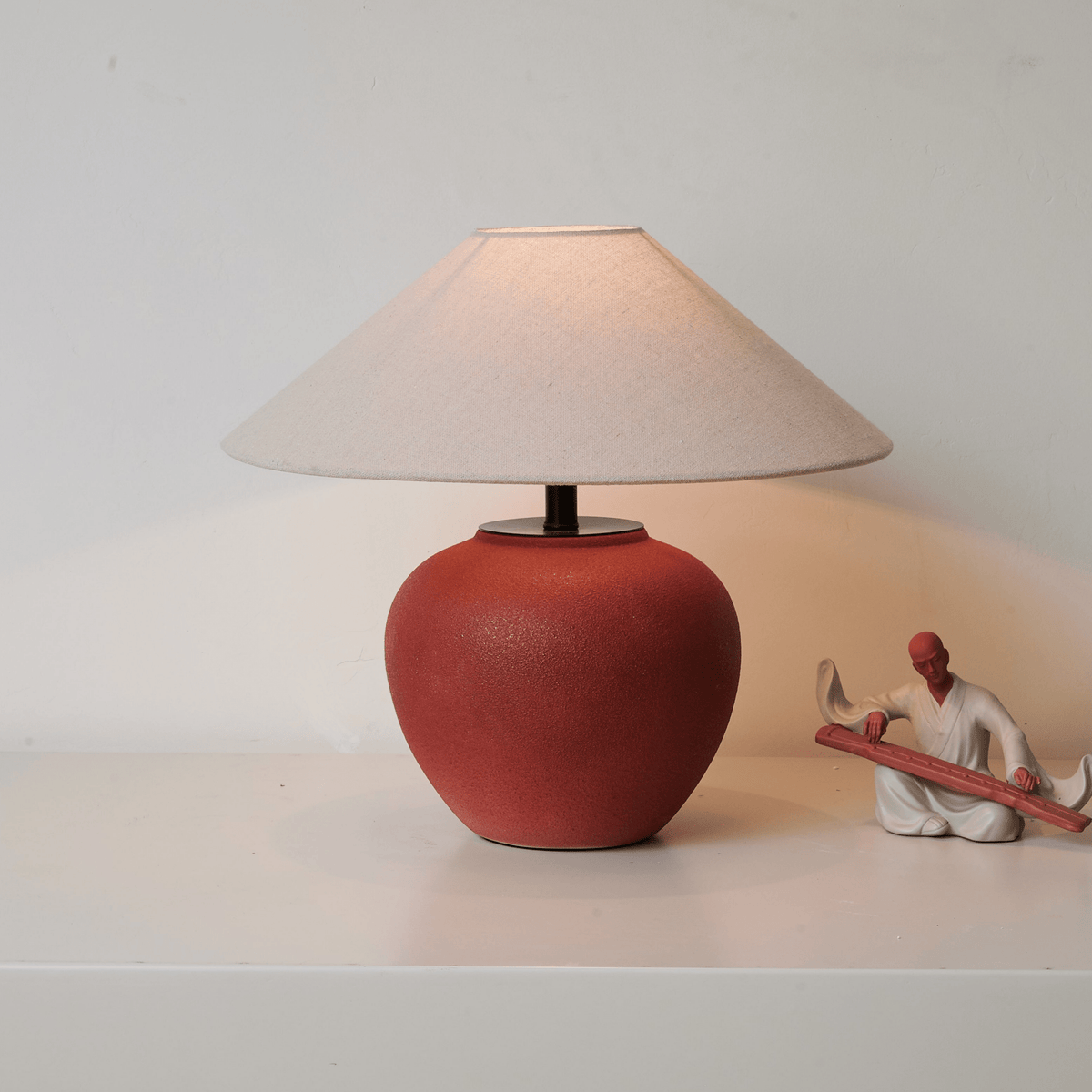 Kiara lampada da tavolo minimalista in Ceramica