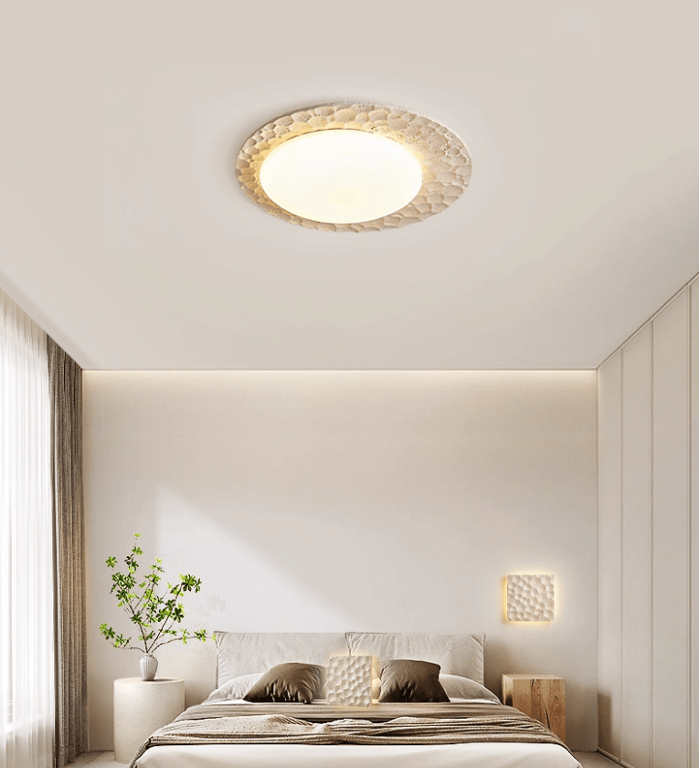 Lampada da soffitto in travertino giallo organico