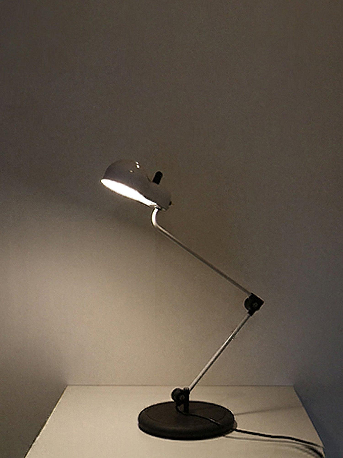 Flaren lampada da tavolo in Acciaio classico