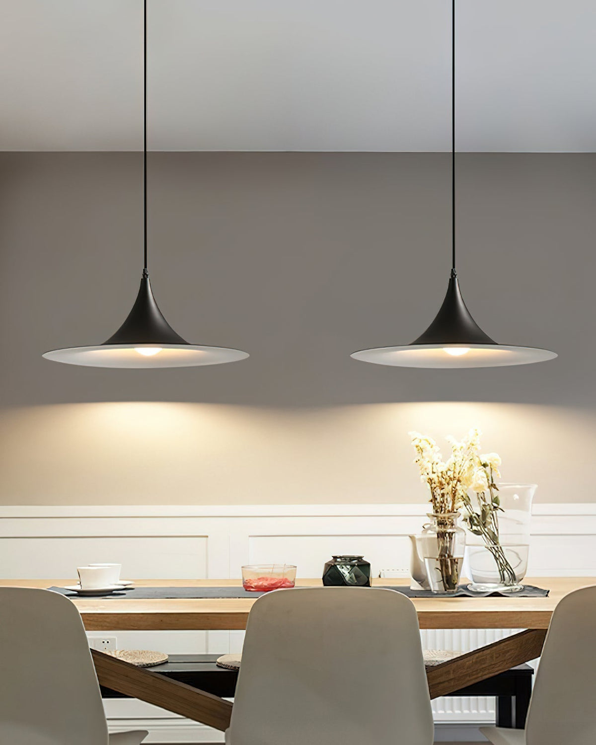 Viro lampada a sospensione Collo Sottile e Diffusore Ampio per sala da pranzo contemporanea