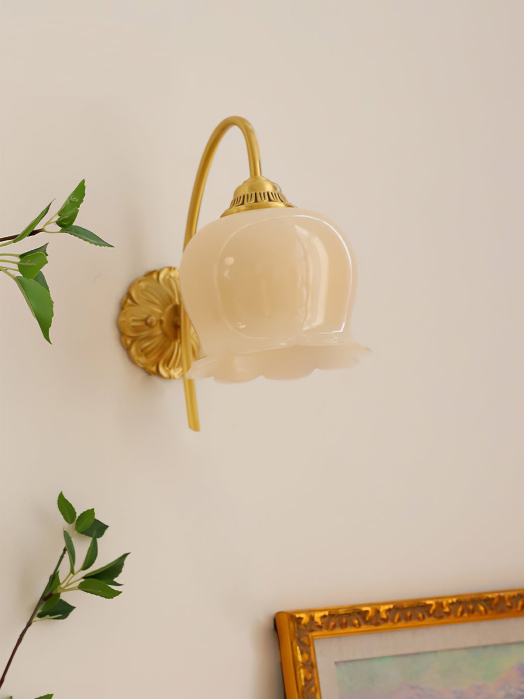 Dazell Art Flower lampada da parete in ottone e resina floreale