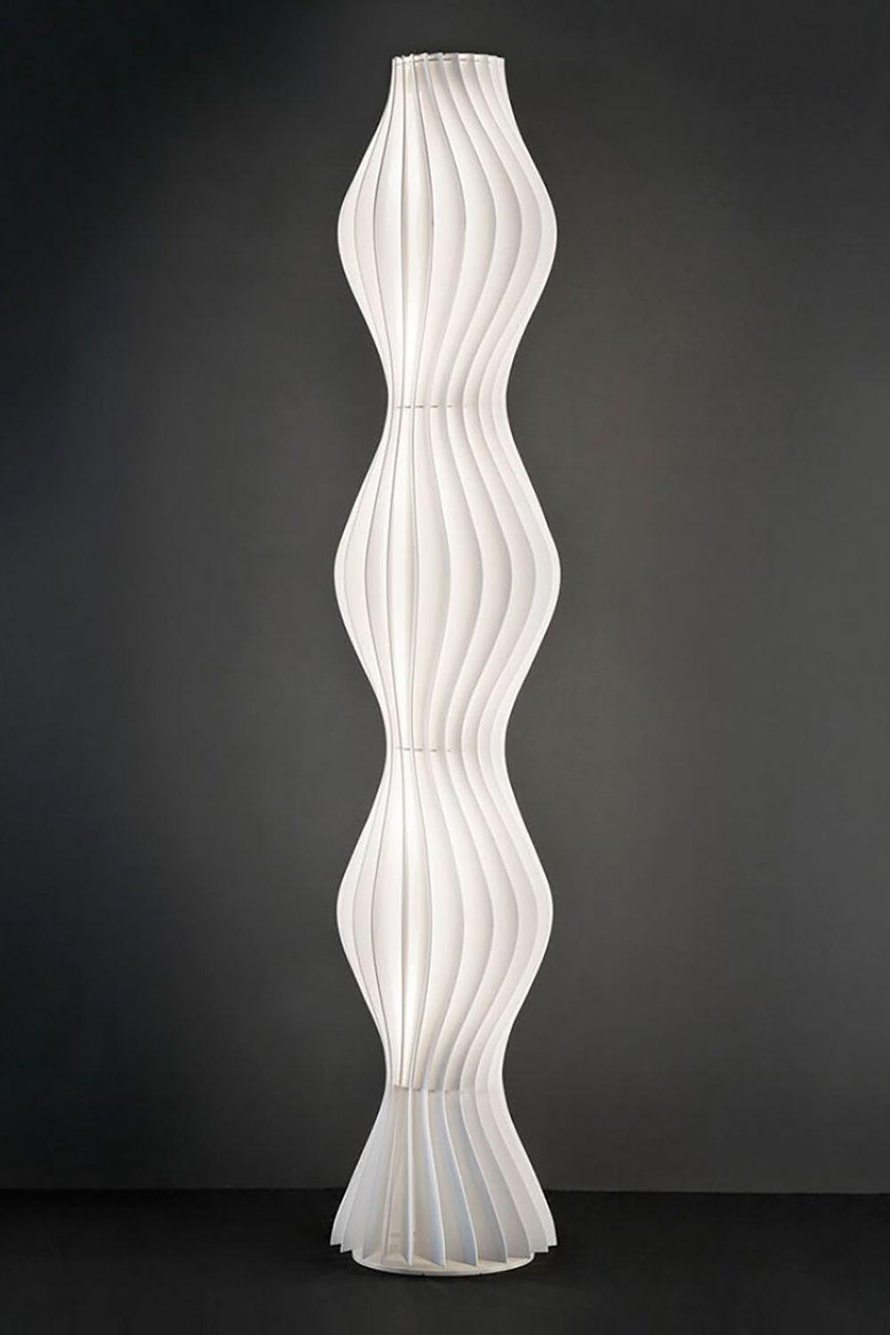 Dotha lampada da terra contemporanea
