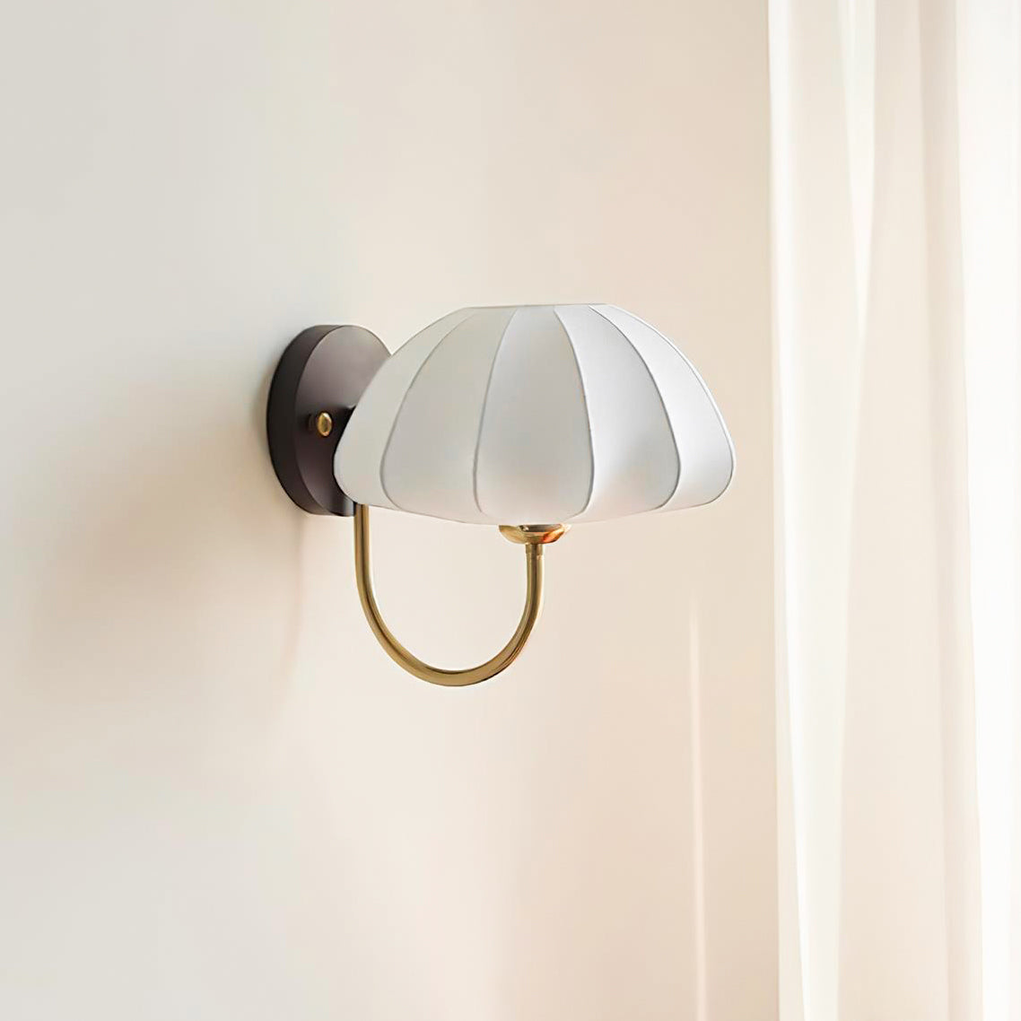 Pearl applique