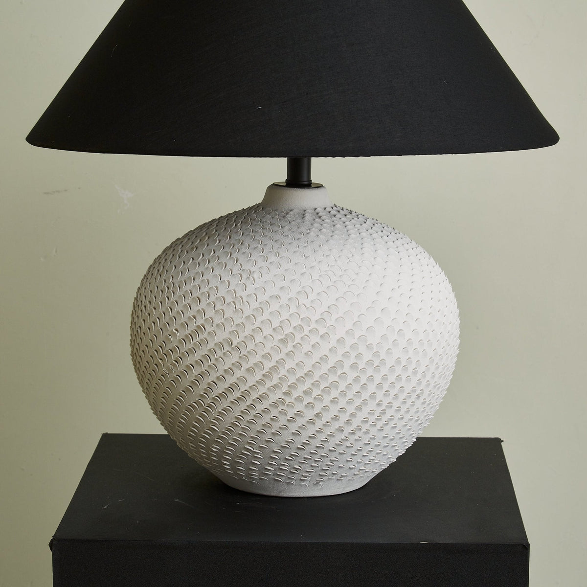 Elaarelle lampada da tavolo minimalista in Ceramica