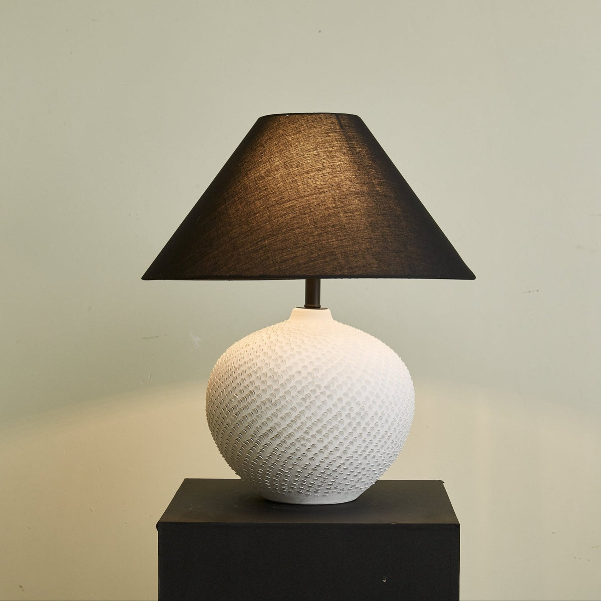 Elaarelle lampada da tavolo minimalista in Ceramica