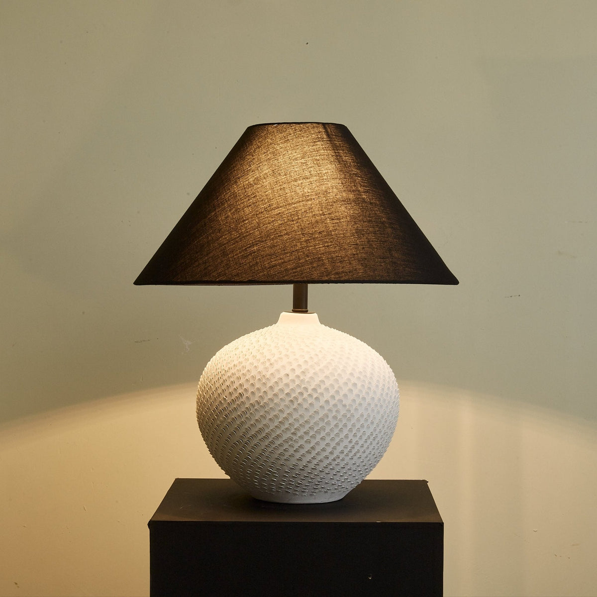 Elaarelle lampada da tavolo minimalista in Ceramica