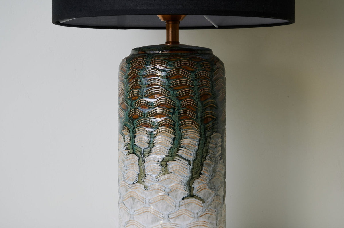 Ainsley lampada da tavolo moderna in ceramica