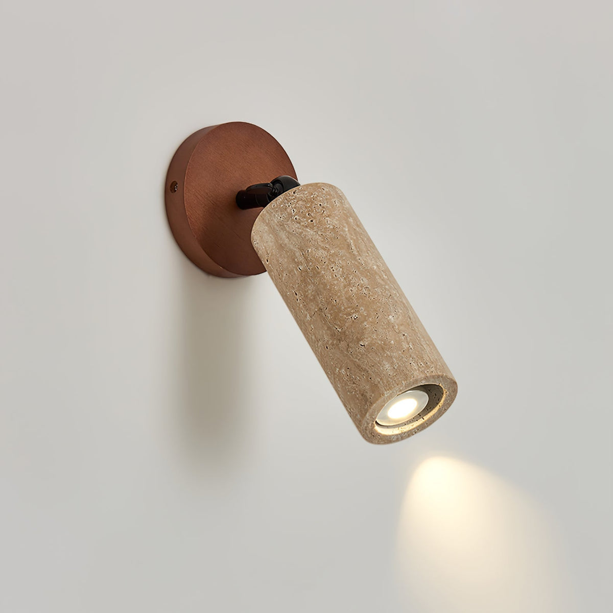 Cesilyra lampada da parete Tubo Cilindrico in travertino