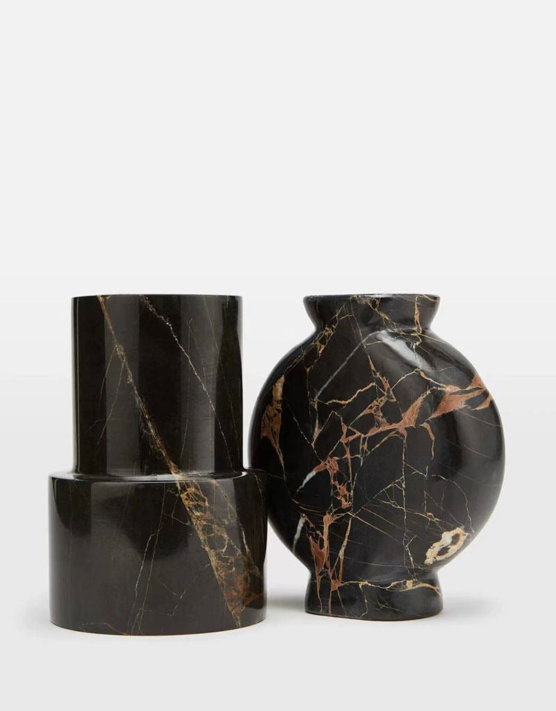Gravion Vaso in marmo