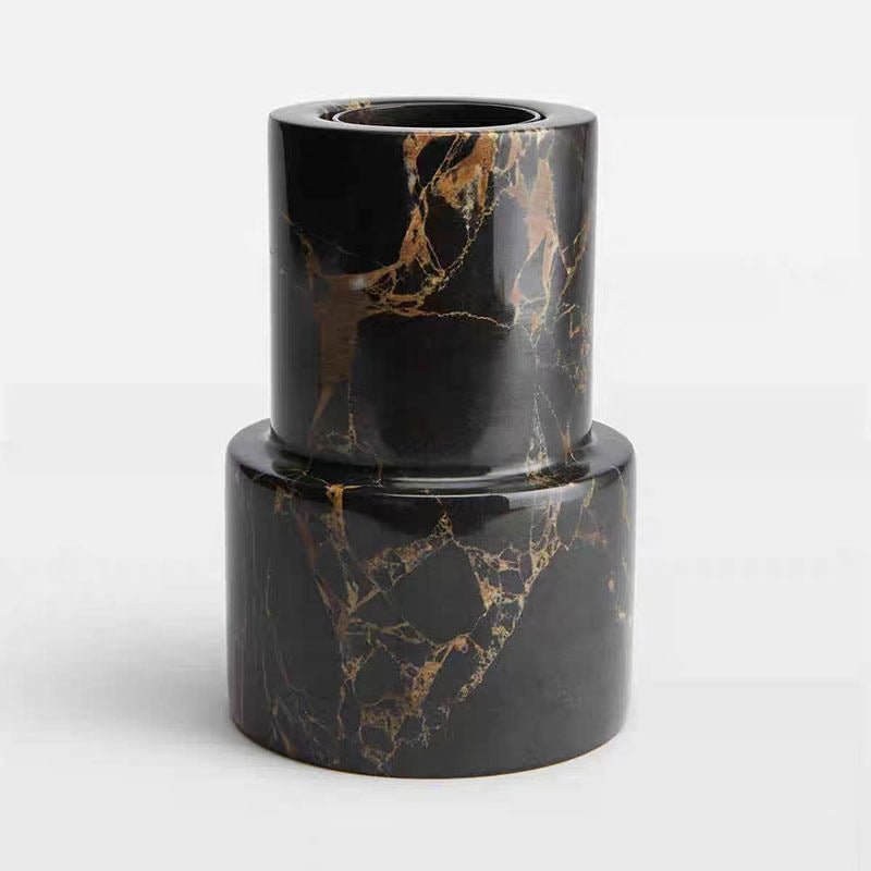 Gravion Vaso in marmo