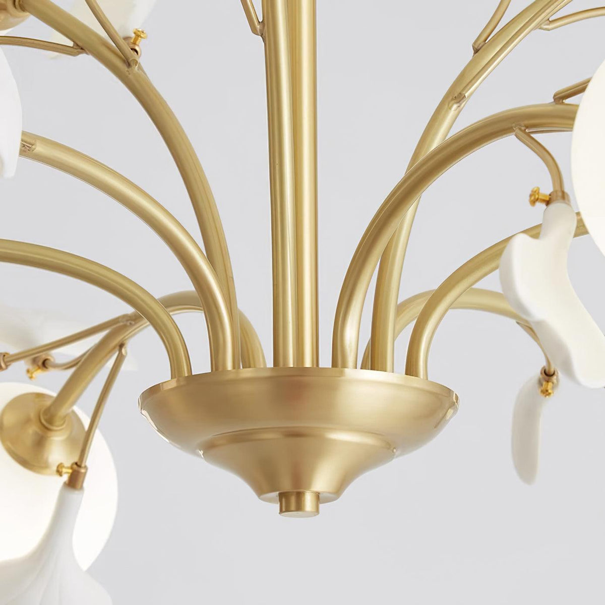 Ginkgo lampadario con globi in vetro Opaco