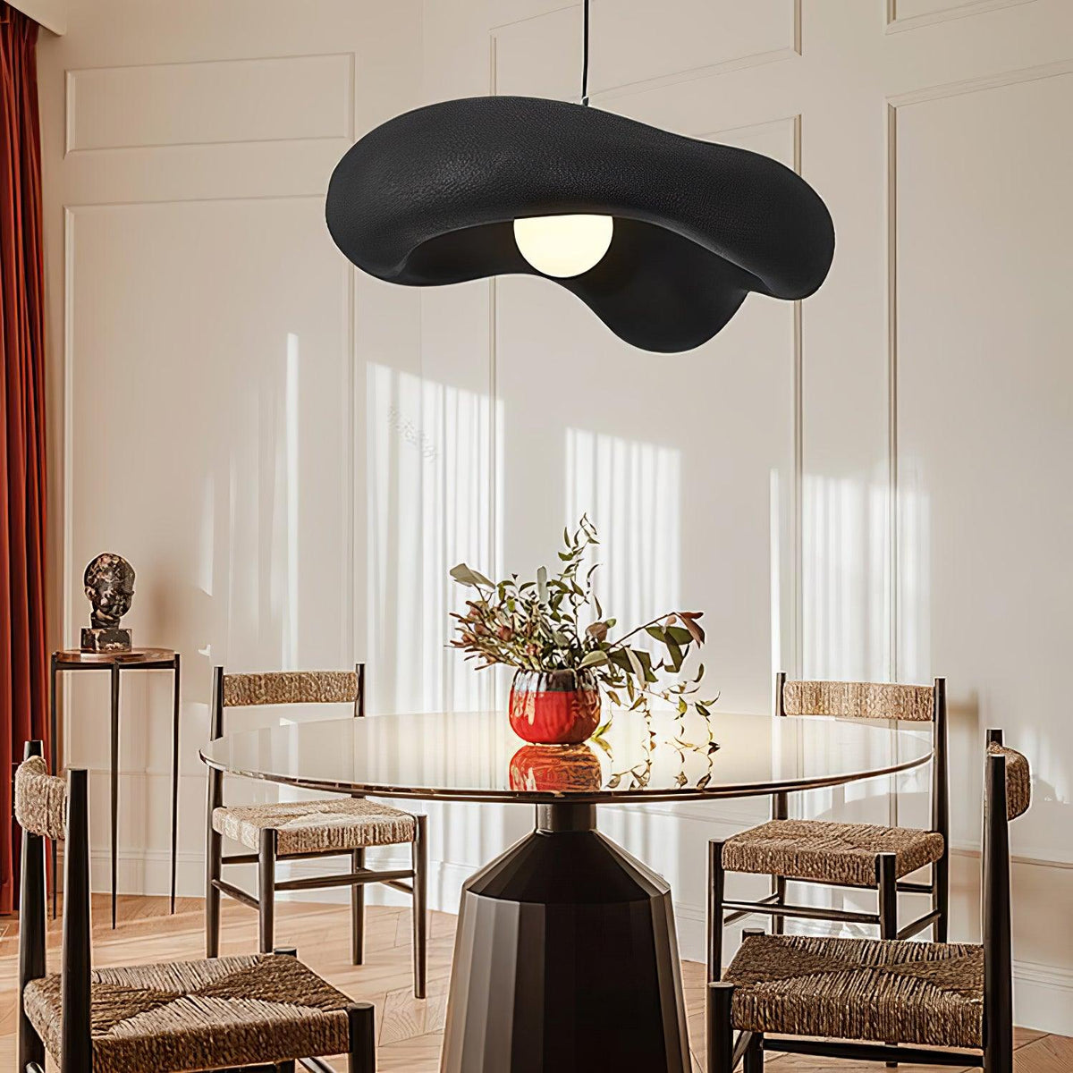 Lampada a sospensione in resina con forma organica per interni moderni Natural