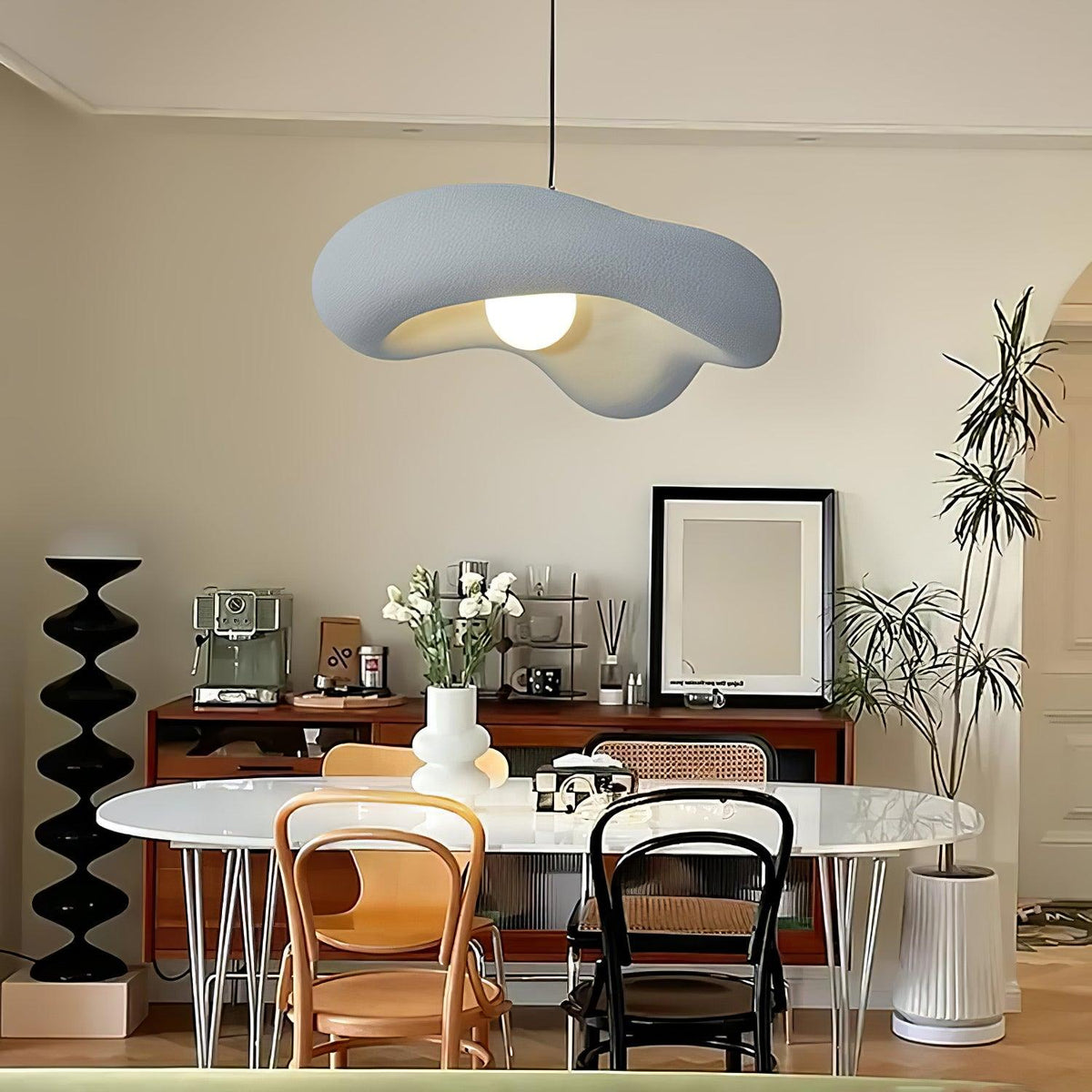 Lampada a sospensione in resina con forma organica per interni moderni Natural