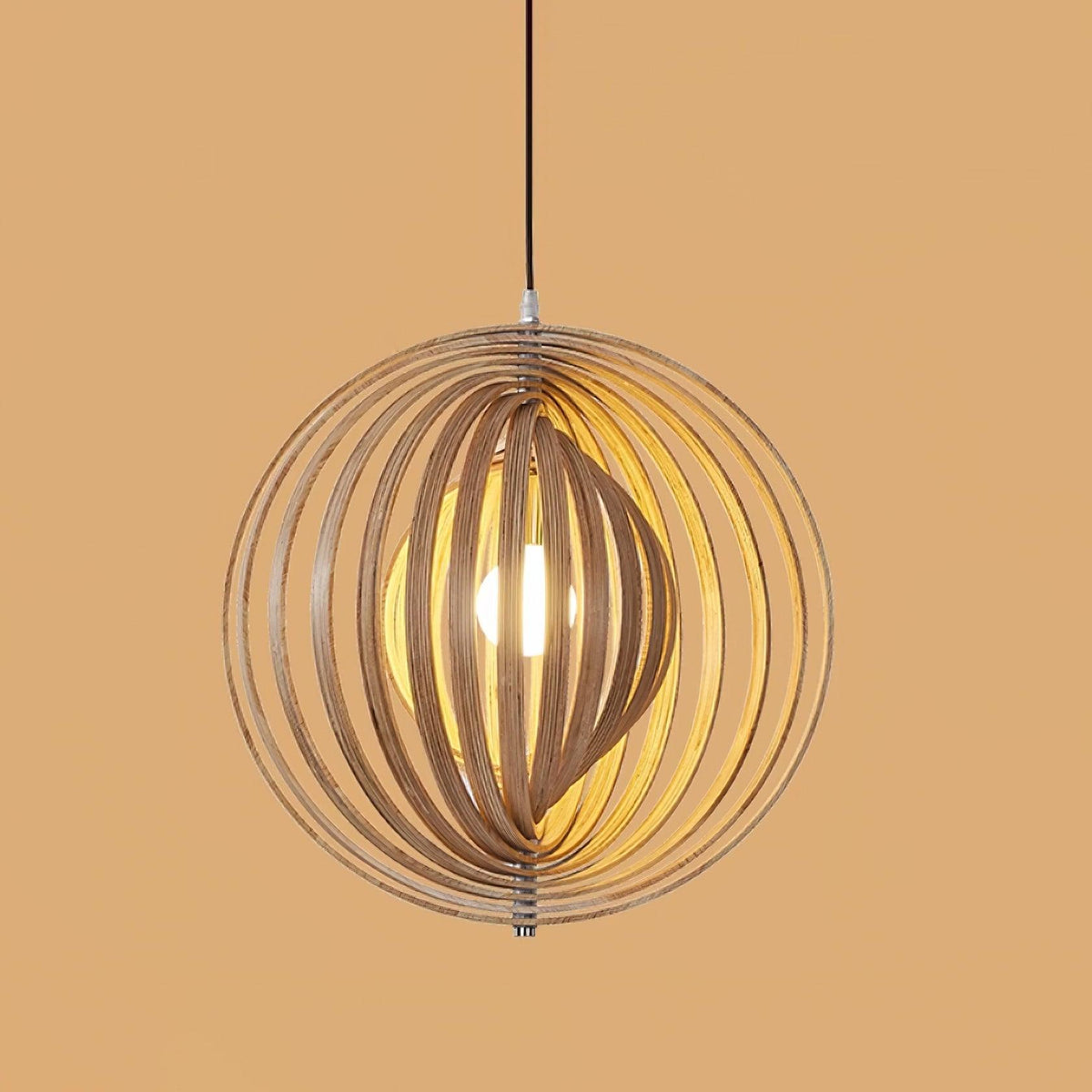 Lampada a sospensione legno Anelli sfera organica minimalista Ambiente