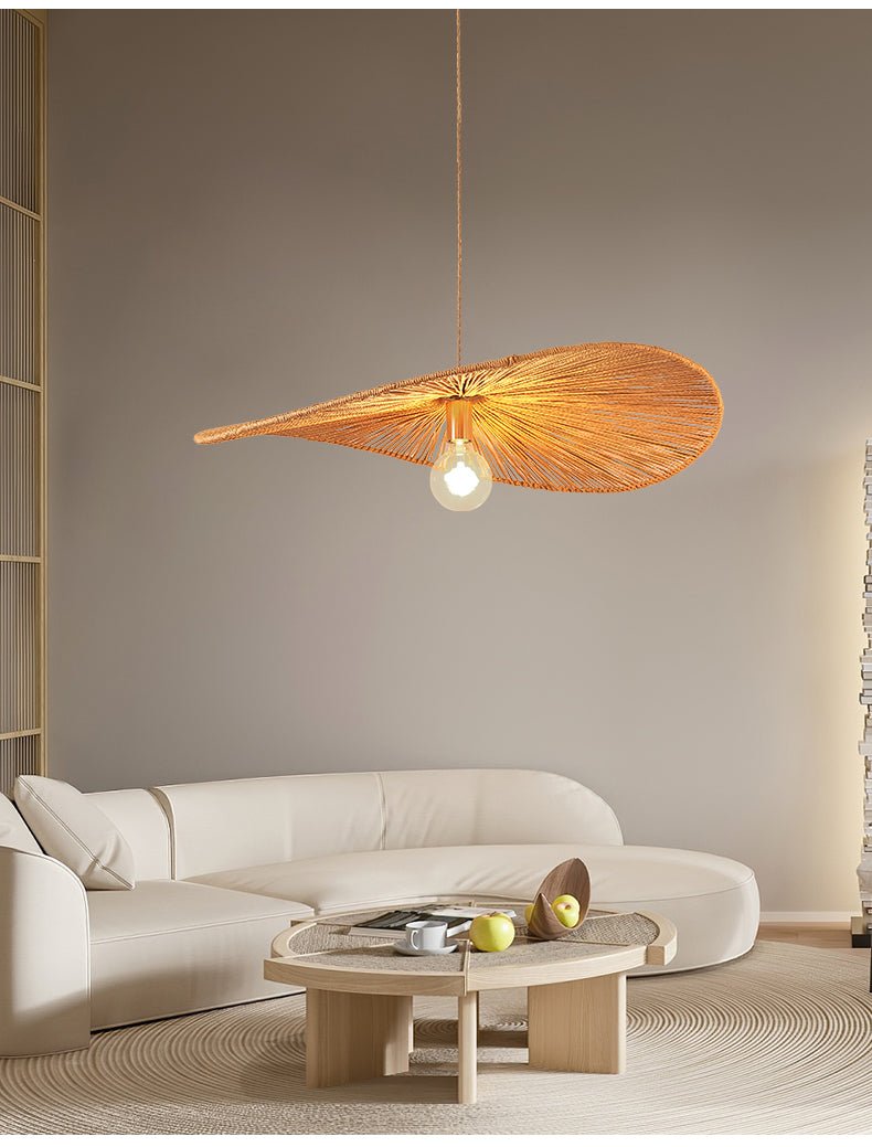 Solyn lampada a sospensione in rattan intrecciato a mano