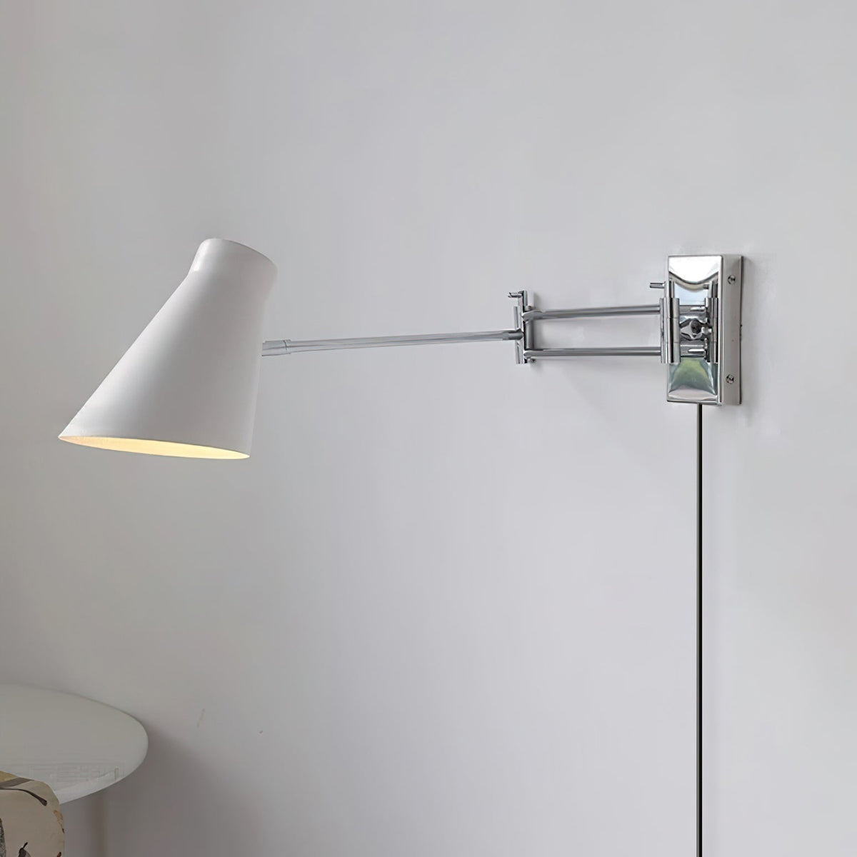 Avenisine applique