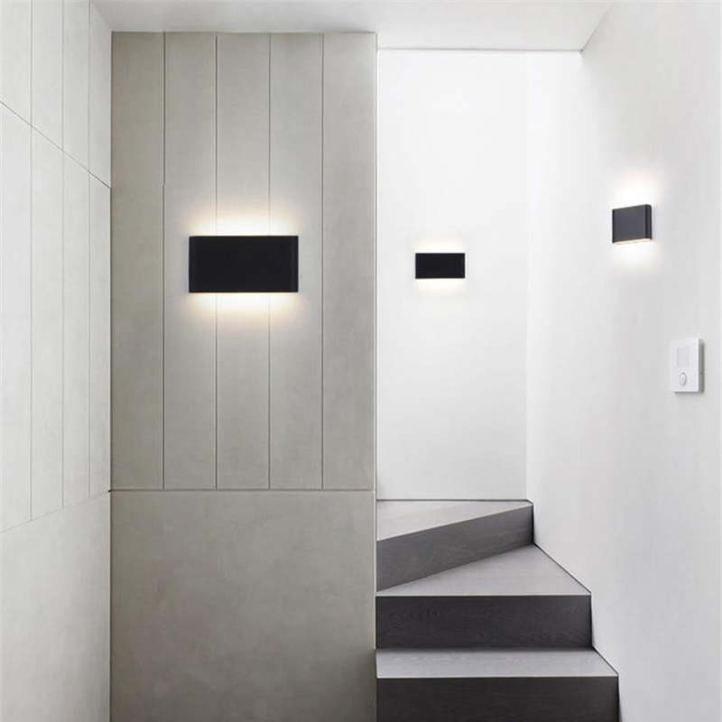 Ray Moderno Design LED Applique da Esterni Metallo Rettangolare - Relic Pieces