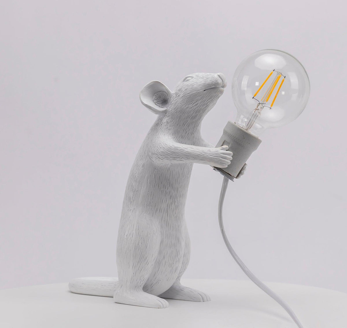 Kalinix lampada da tavolo in resina con Design Whimsical
