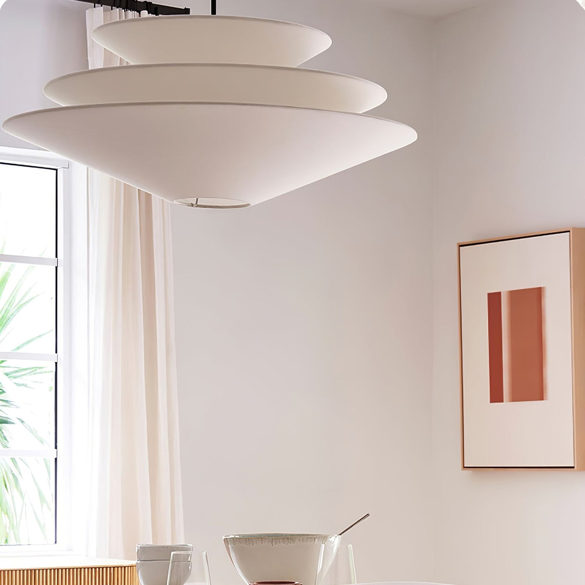 Triara lampada a sospensione minimalista a Strati