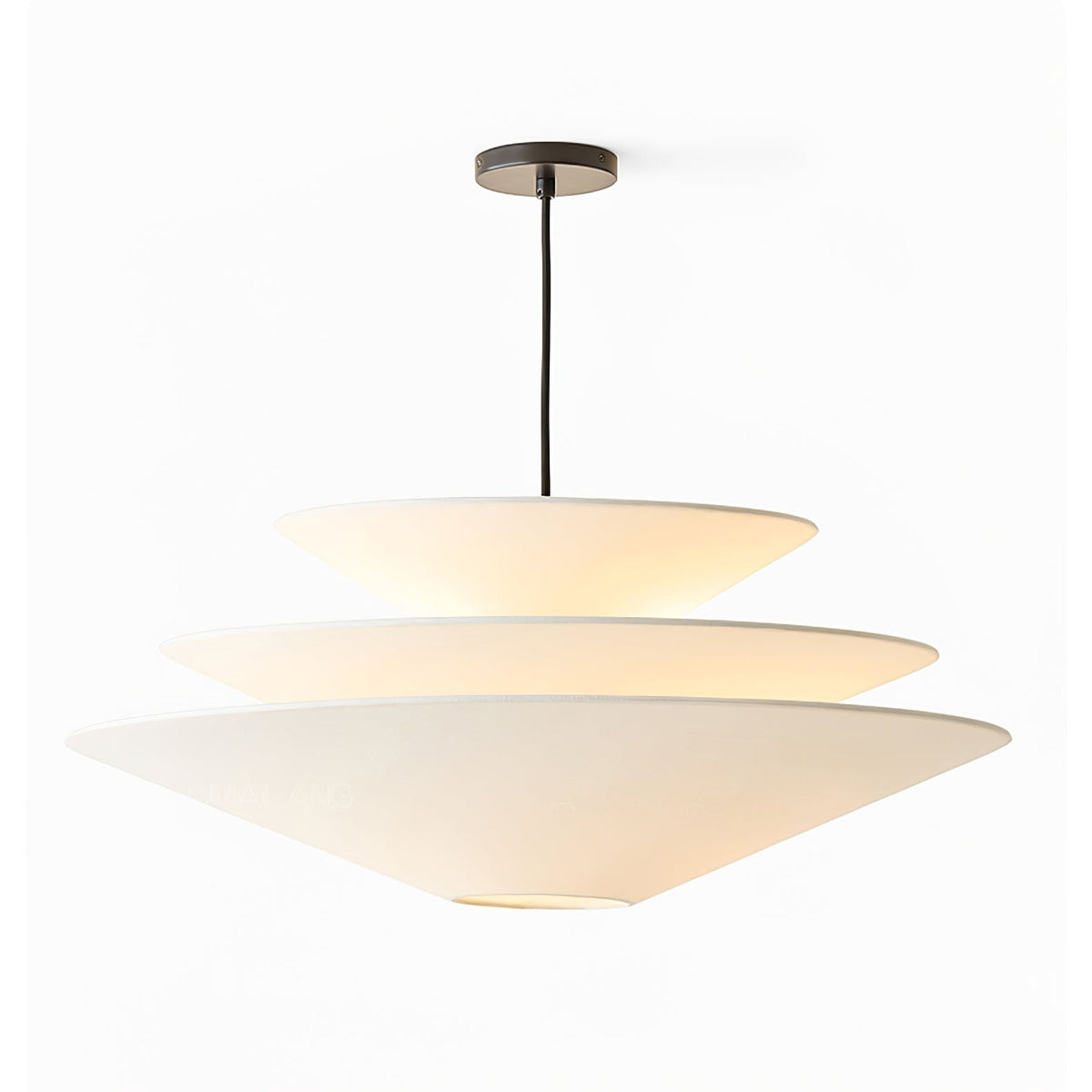 Triara lampada a sospensione minimalista a Strati