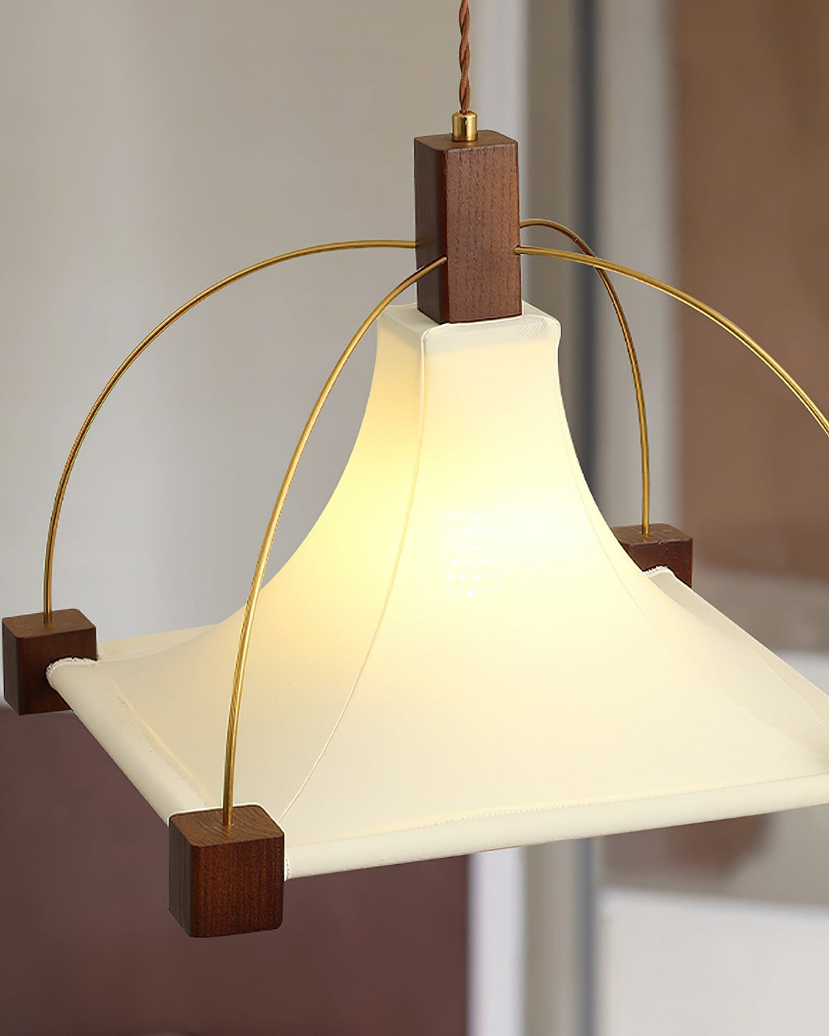 Rivisena lampada a sospensione