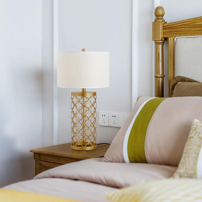 Selisise lampada da tavolo moderna