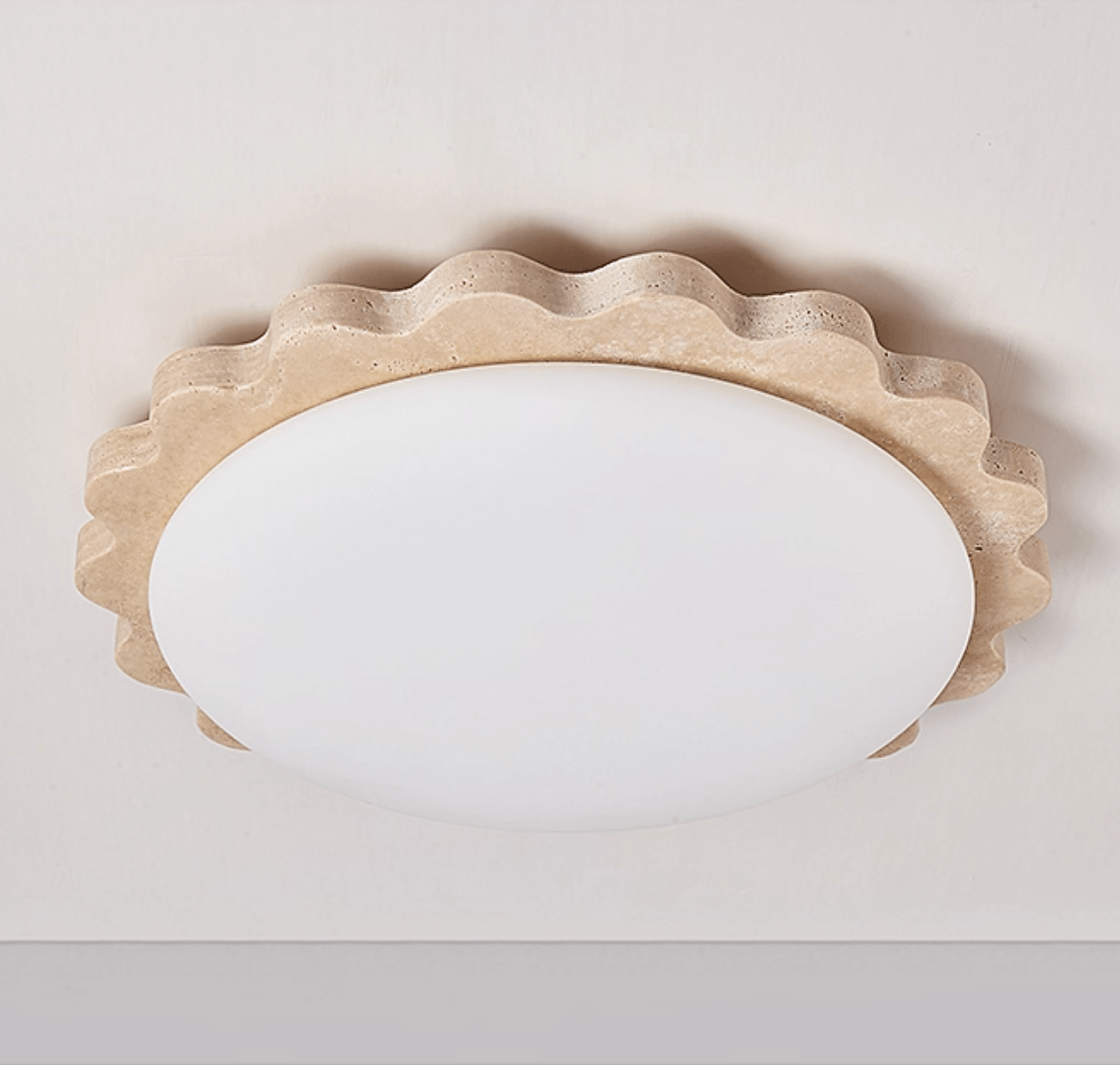 Crestwood lampada da soffitto in travertino giallo con bordo a festone