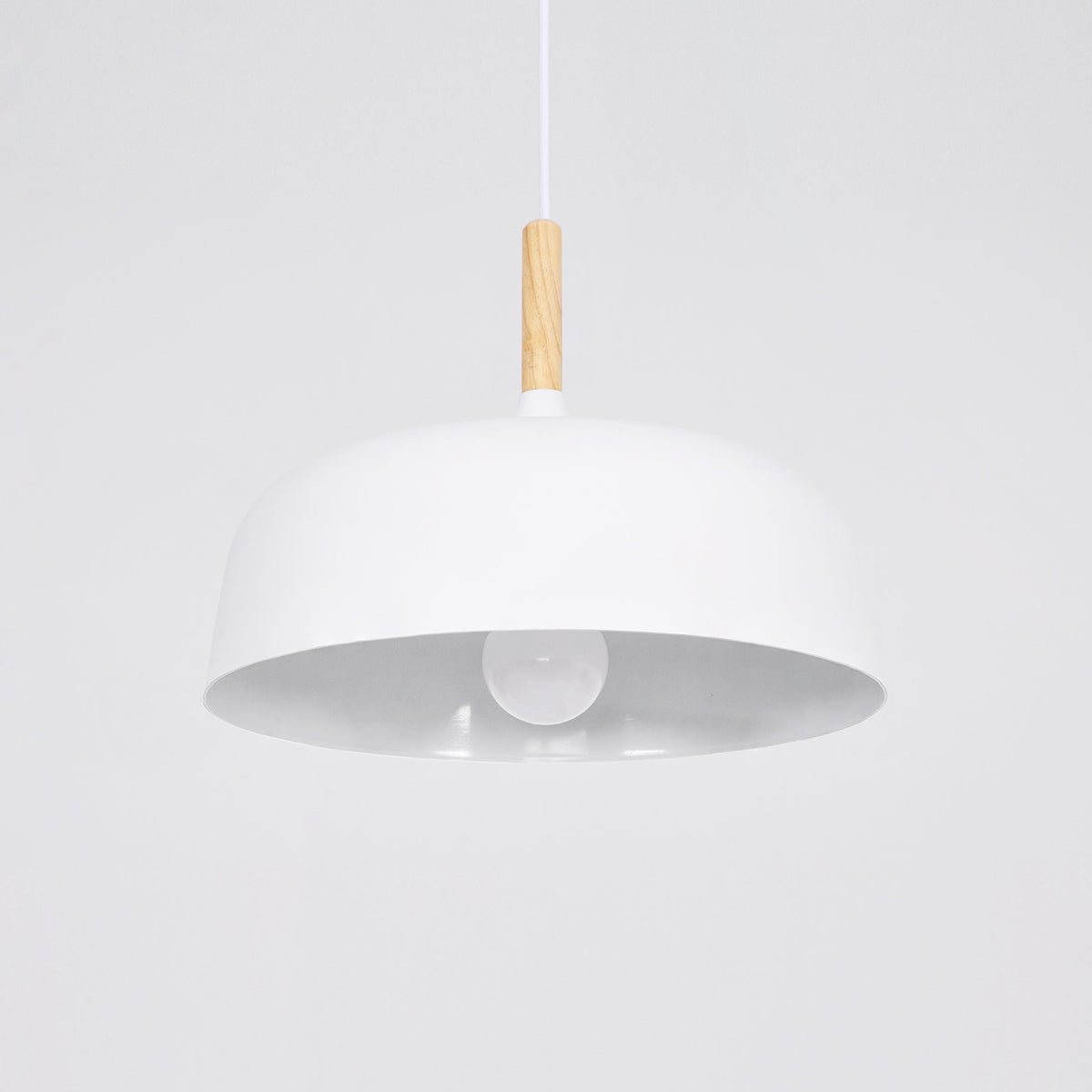 Sylivenne lampada a sospensione con paralume bianco in legno
