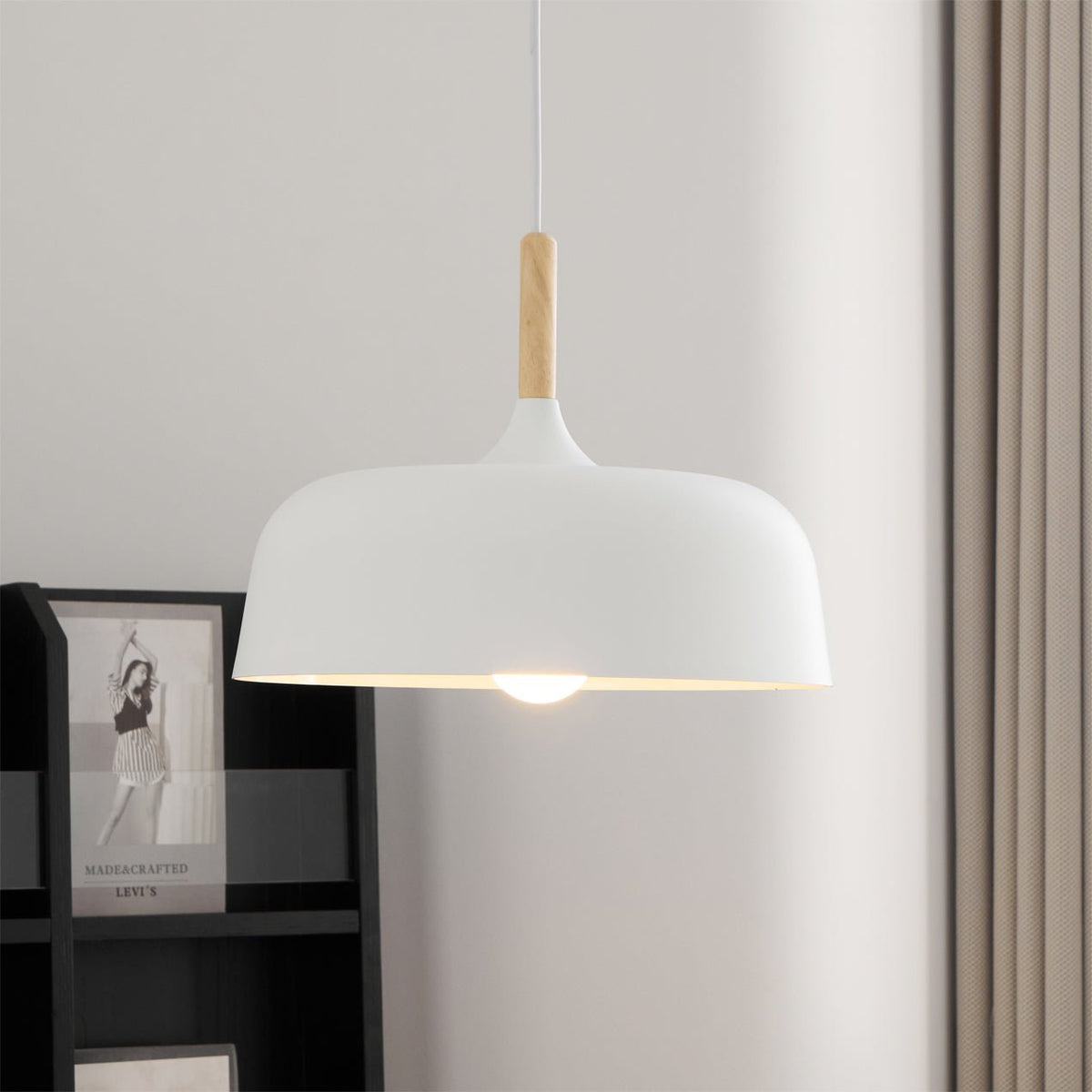 Sylivenne lampada a sospensione con paralume bianco in legno