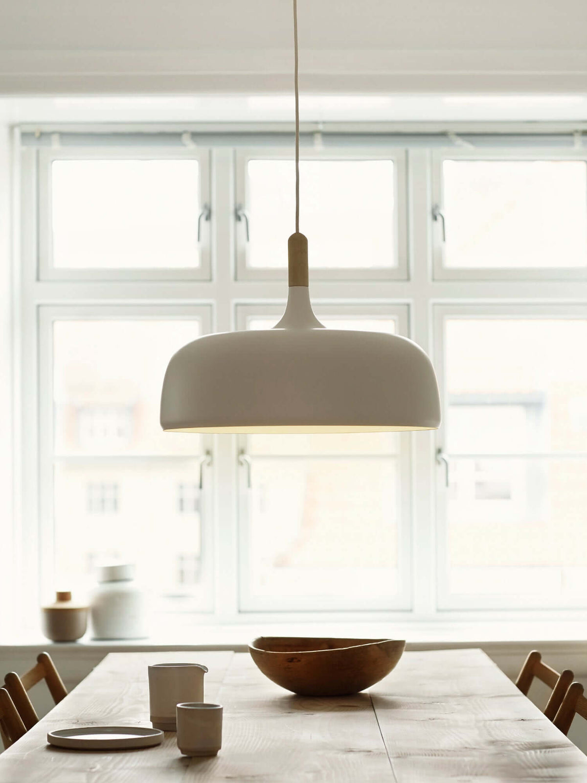 Sylivenne lampada a sospensione con paralume bianco in legno