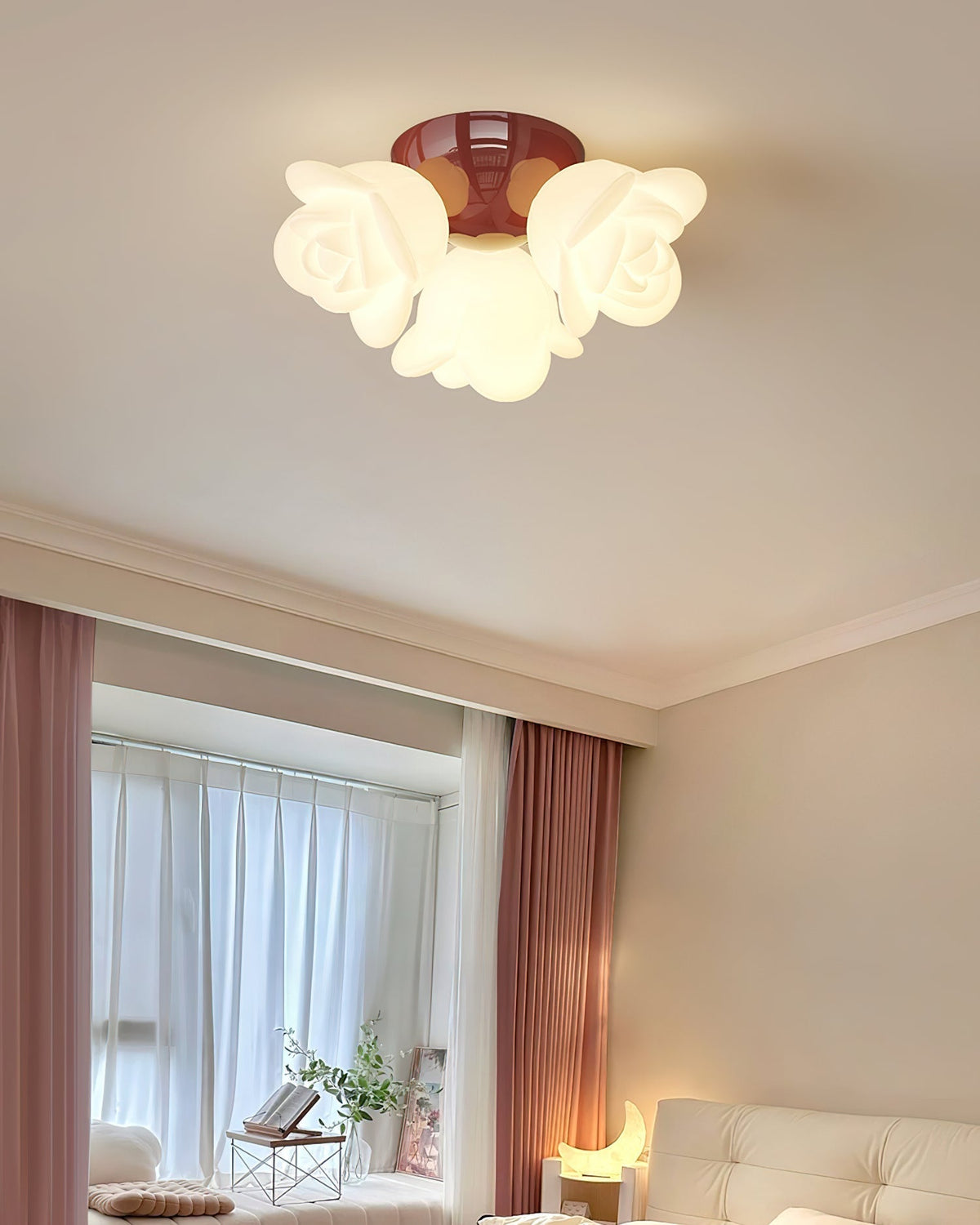 Lampada da soffitto con rosone in metallo e paralume a forma di rosa PE, accento artistico floreale