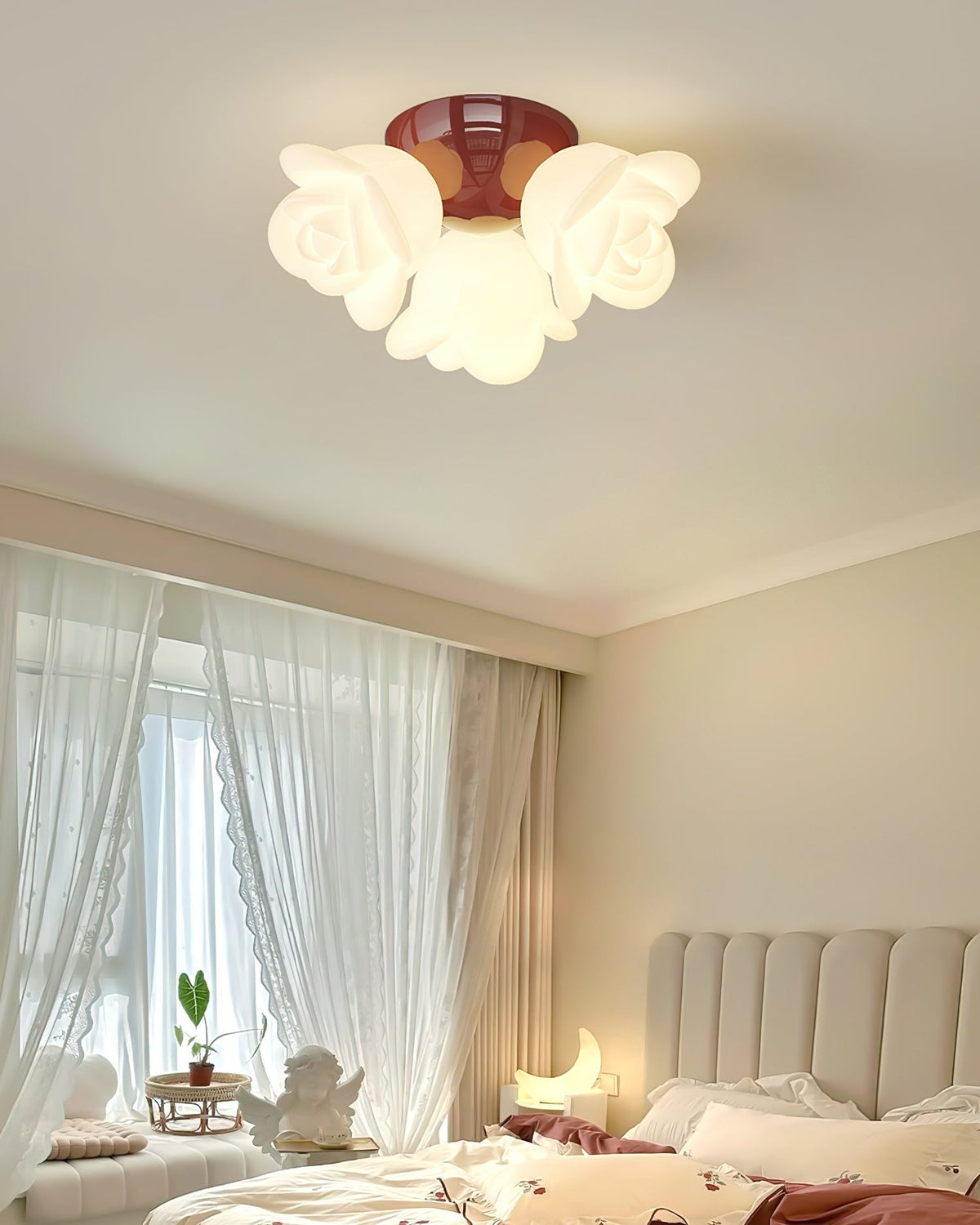 Lampada da soffitto con rosone in metallo e paralume a forma di rosa PE, accento artistico floreale
