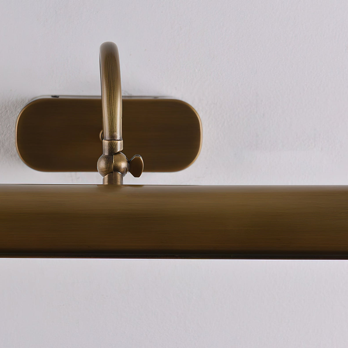 Ainsworth ottone lampada da parete