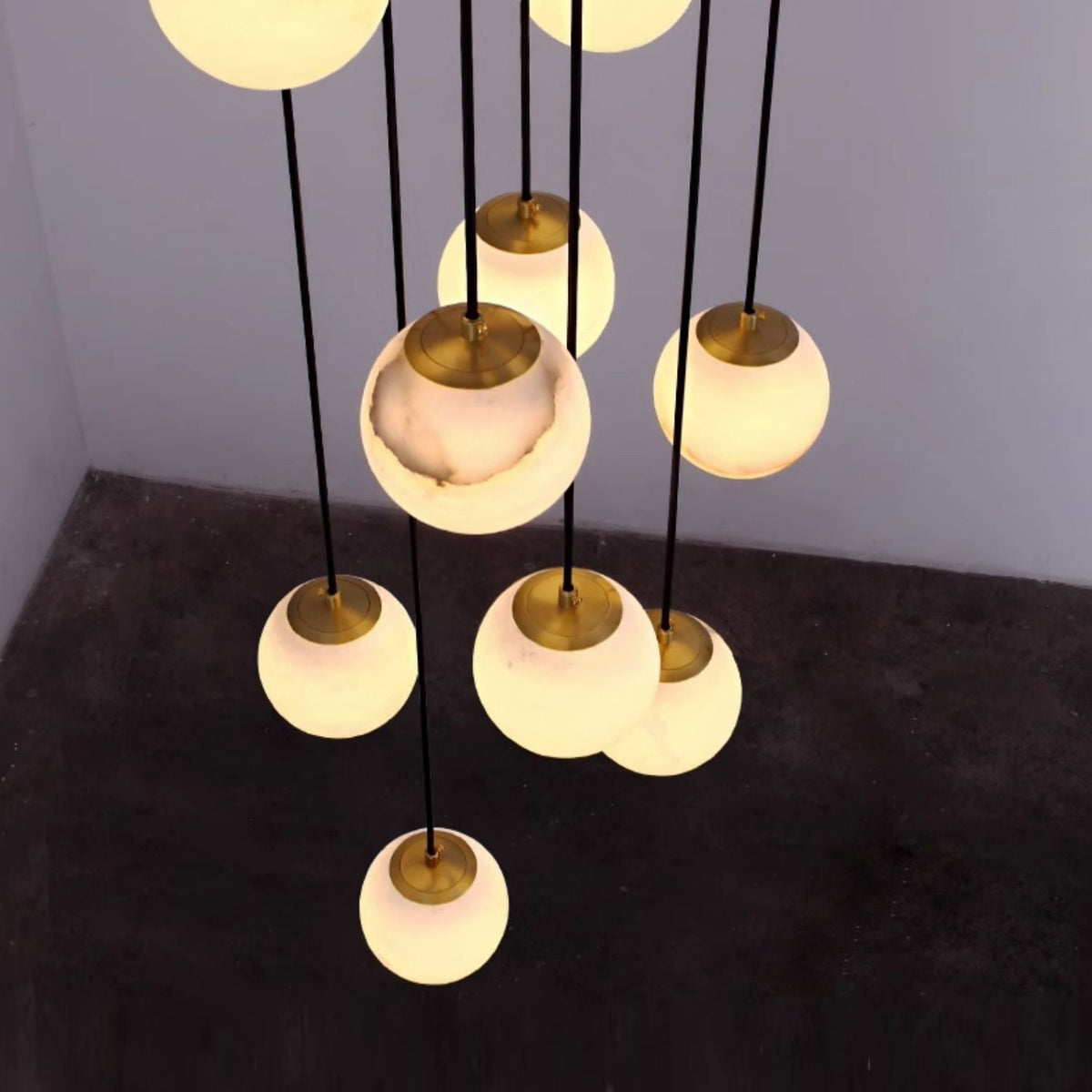 Gloruvye lampadario moderno a grappolo Sferico in alabastro