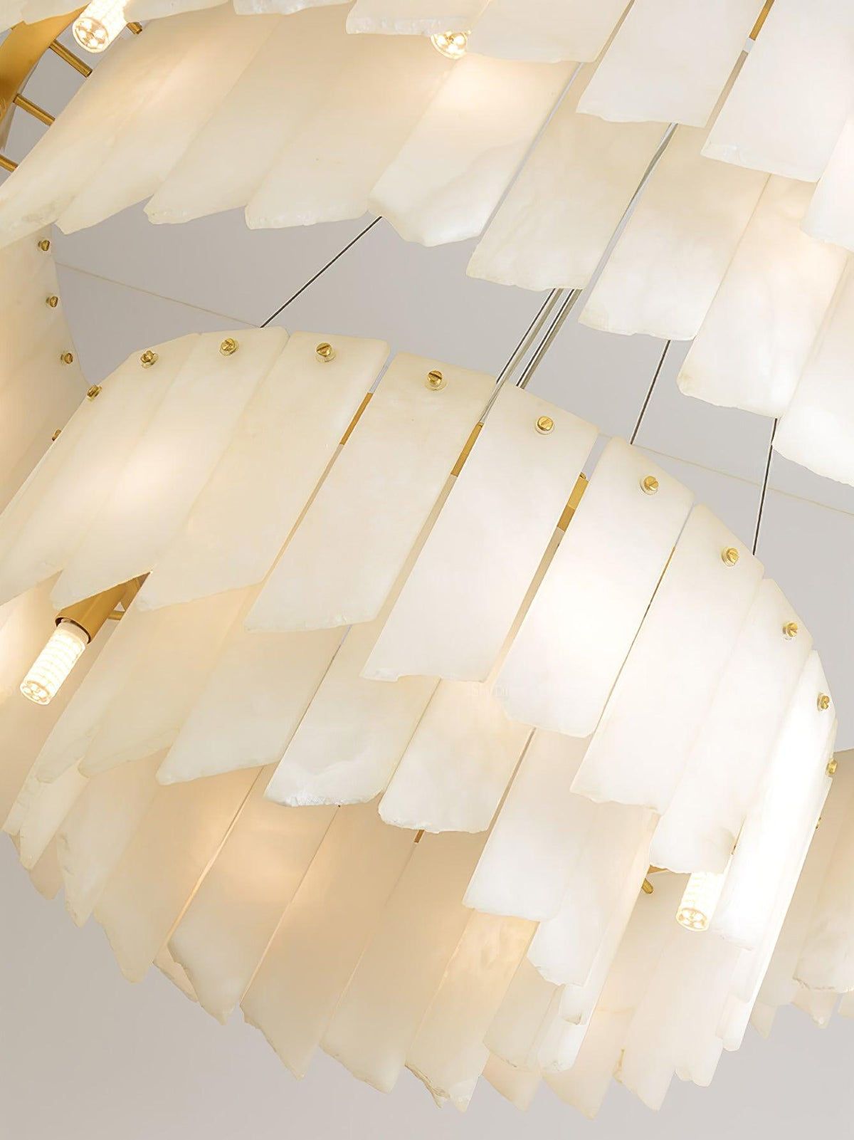 Vevelila lampadario in alabastro