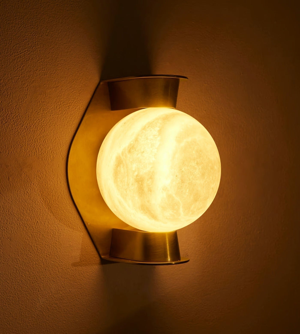 Caldrien applique alabastro Orb alabastro Appliche a globo