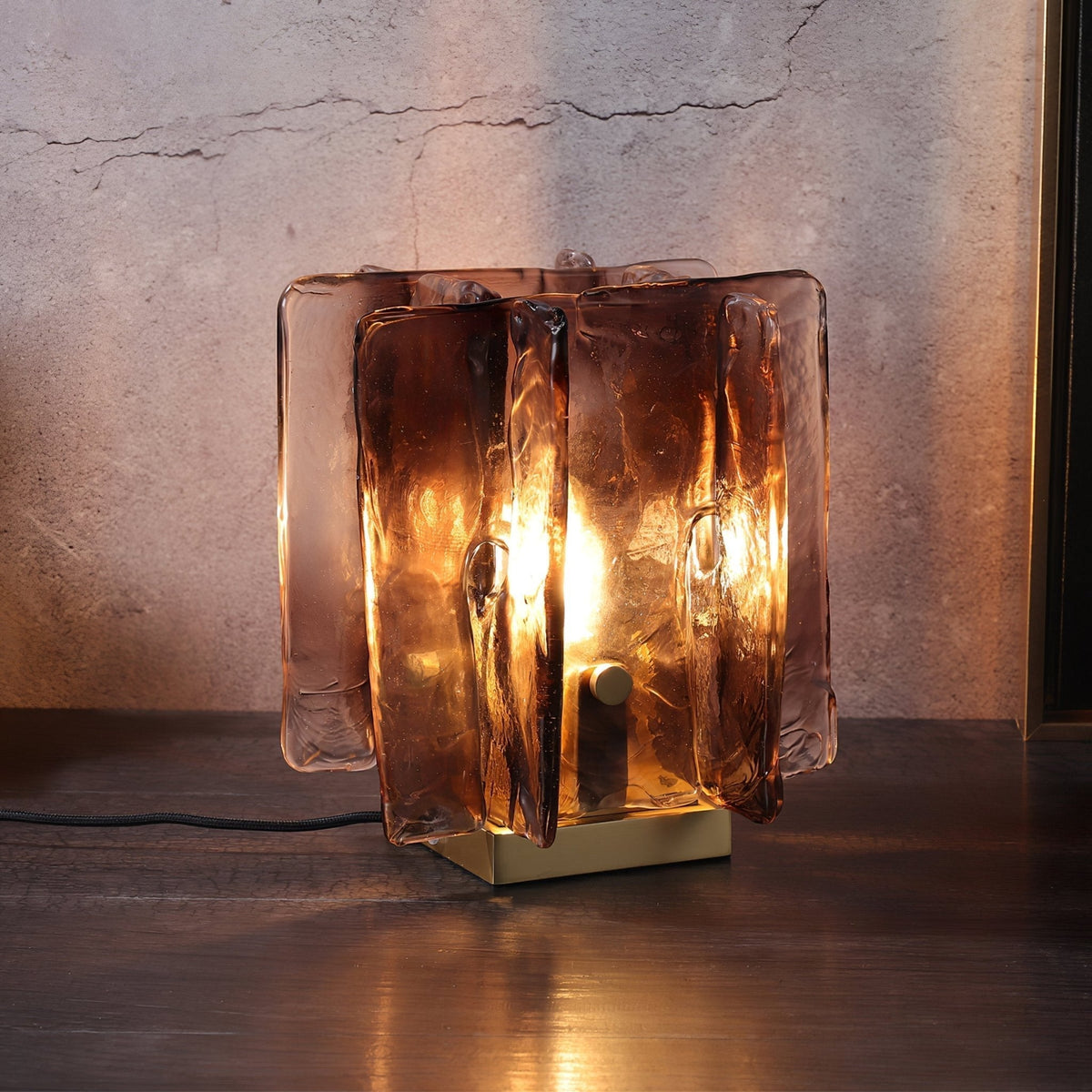 Avlaear lampada da tavolo in vetro artigianale