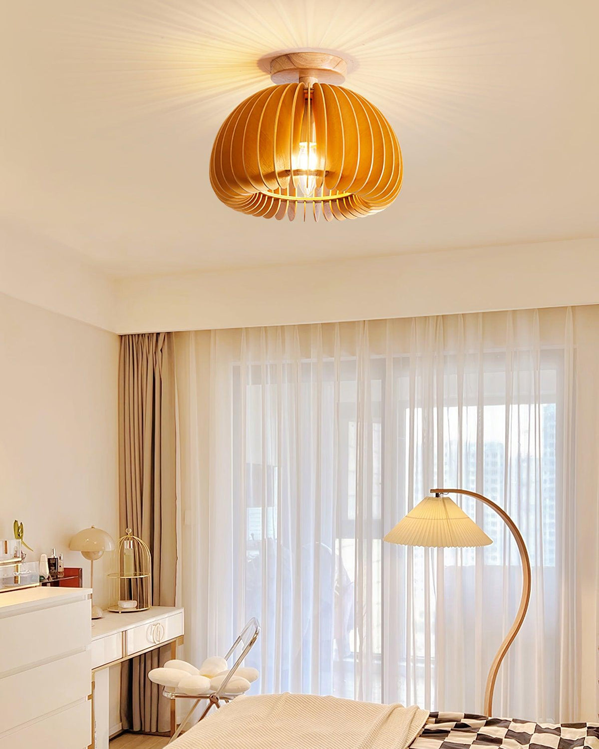 Lampada da soffitto a forma di zucca con rosone e paralume di basswood naturale | Relic Pieces