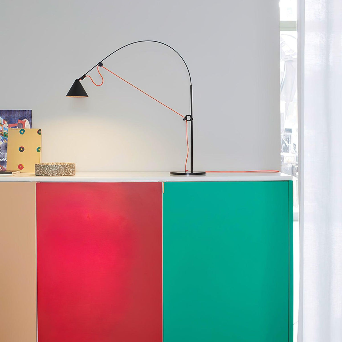 Caleielle lampada da tavolo minimalista