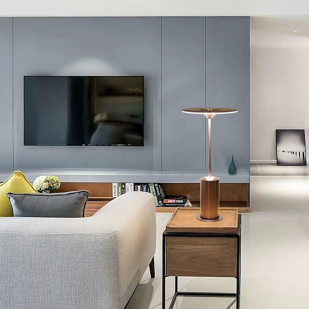 Feralielle Steel lampada da tavolo minimalista