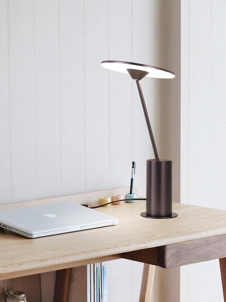Feralielle Steel lampada da tavolo minimalista