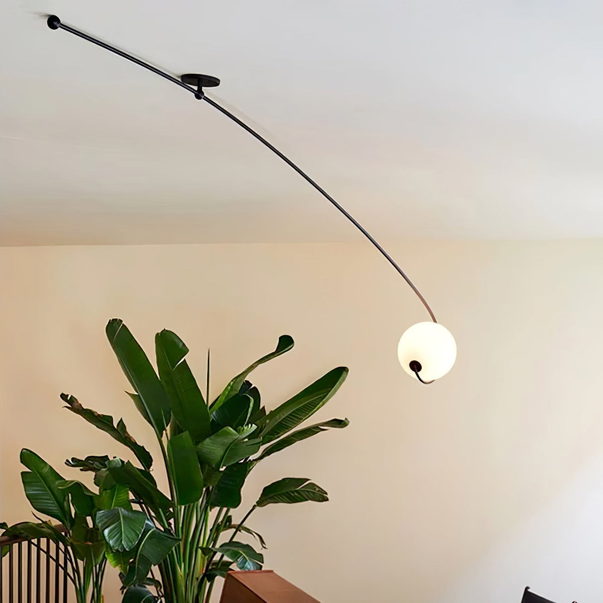 Elsoris lampada da soffitto moderna minimalista in vetro con profilo curvo