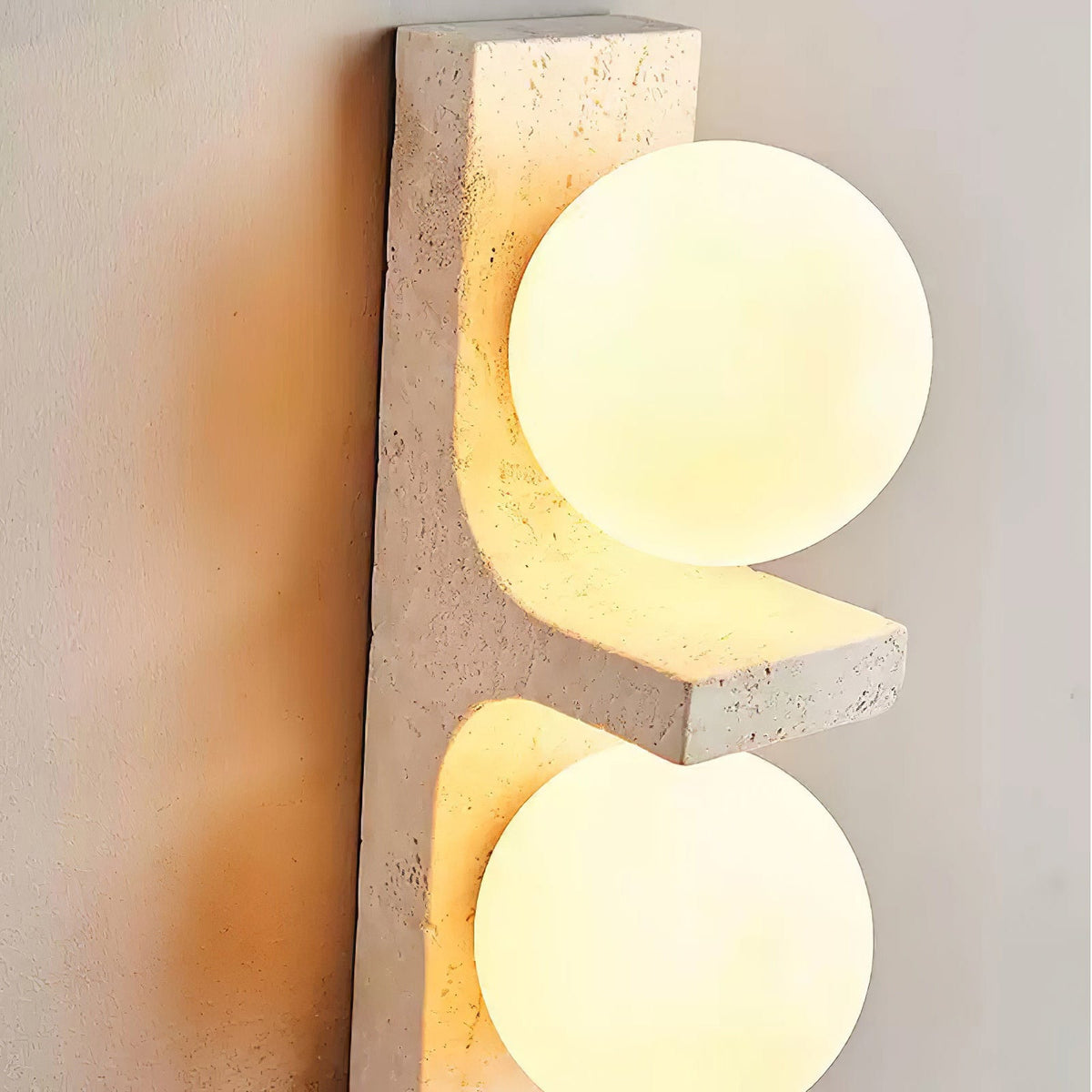 Eirikuvys applique da parete organica moderna minimalista in travertino