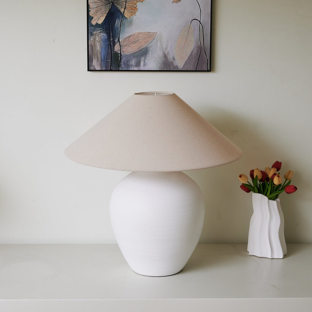 Natalie lampada da tavolo minimalista in ceramica