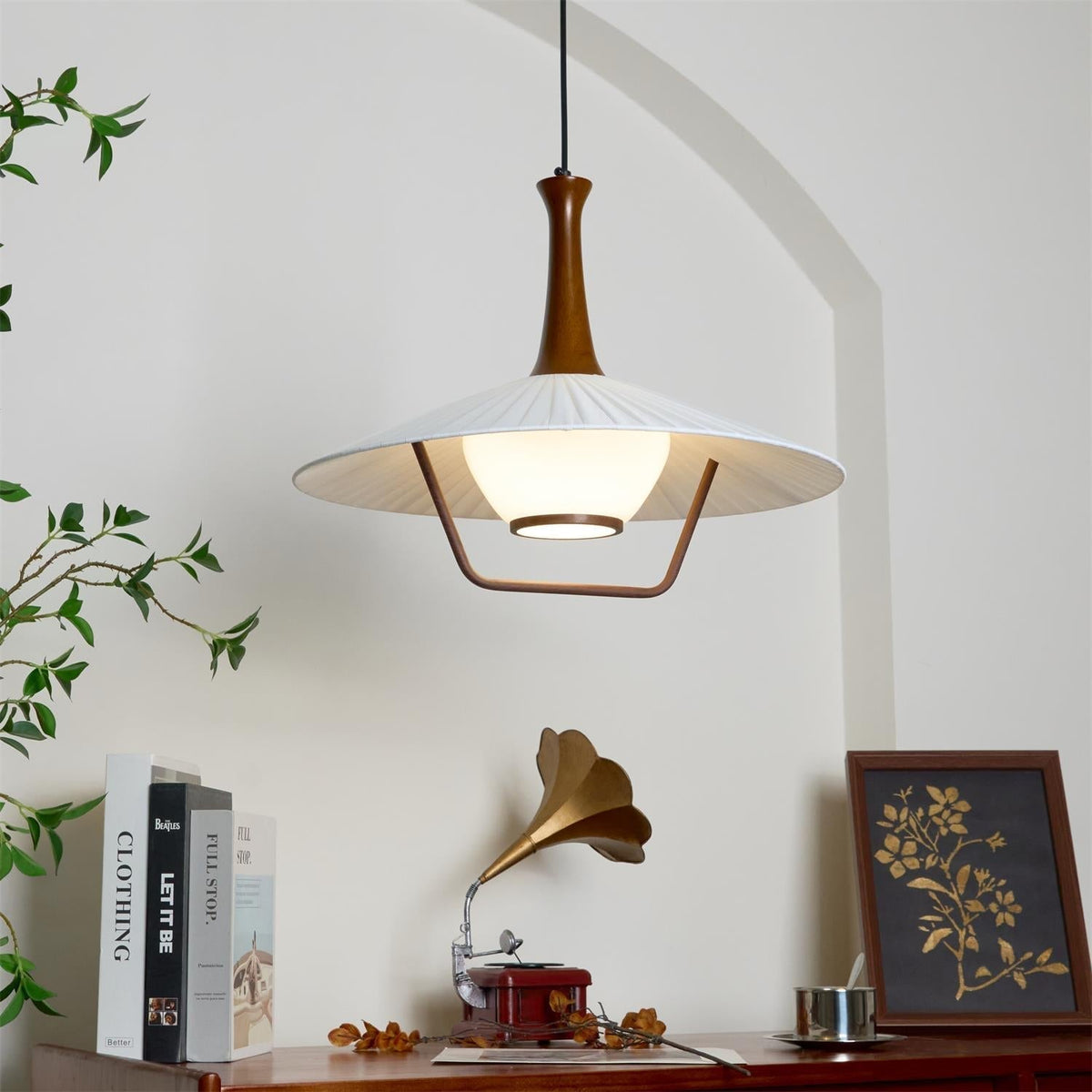 Vionne lampada a sospensione in legno e bianco stile di metà secolo