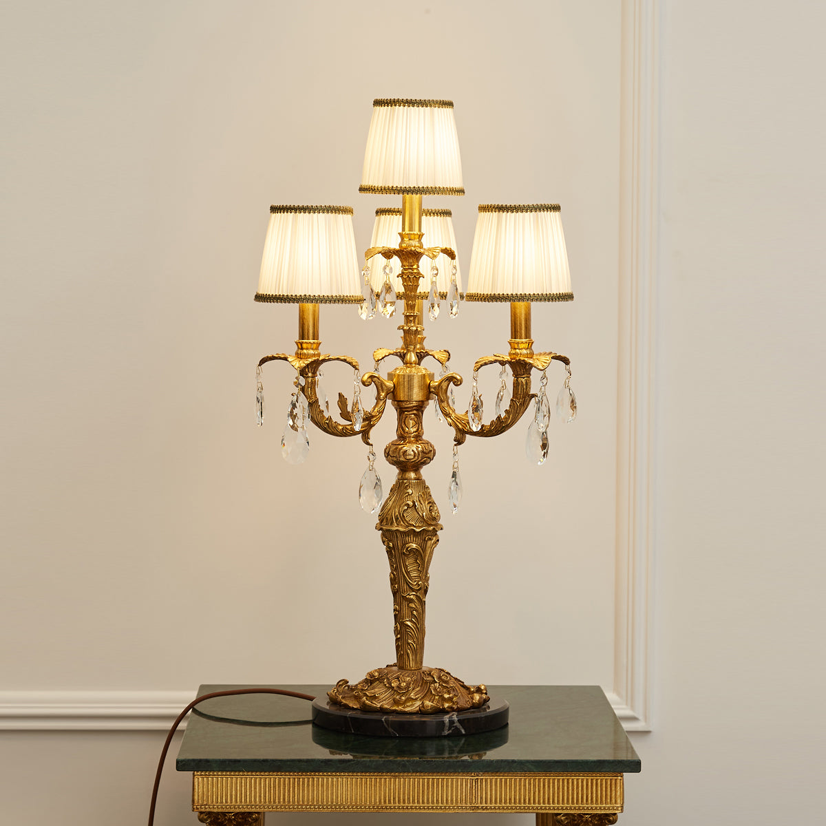 Ophelienne lampada da tavolo