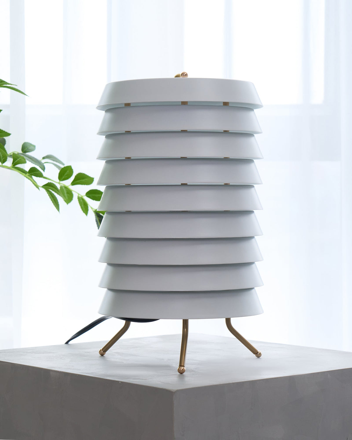 Orelelette lampada da tavolo Lattice Scandina